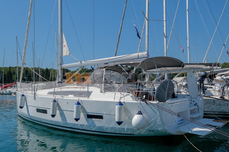 DUFOUR 430 Grand Large