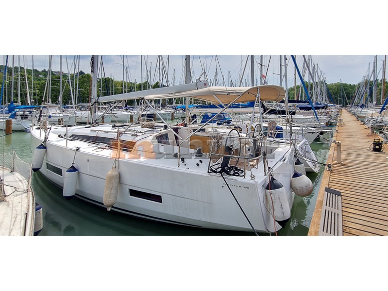 DUFOUR 390 Grand Large